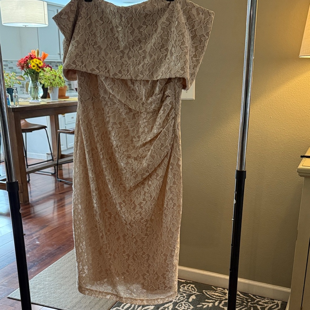 Vince Camuto Strapless Lace Dress in Cream